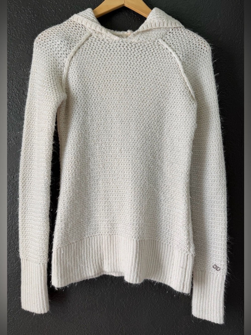 CALIA Carrie Underwood Knit Hooded Raglan Sweater Pullover Chunky Cozy Layer XS - Picture 4 of 13